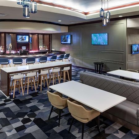 Embassy Suites By Hilton Tampa Brandon Heartland Екстер'єр фото