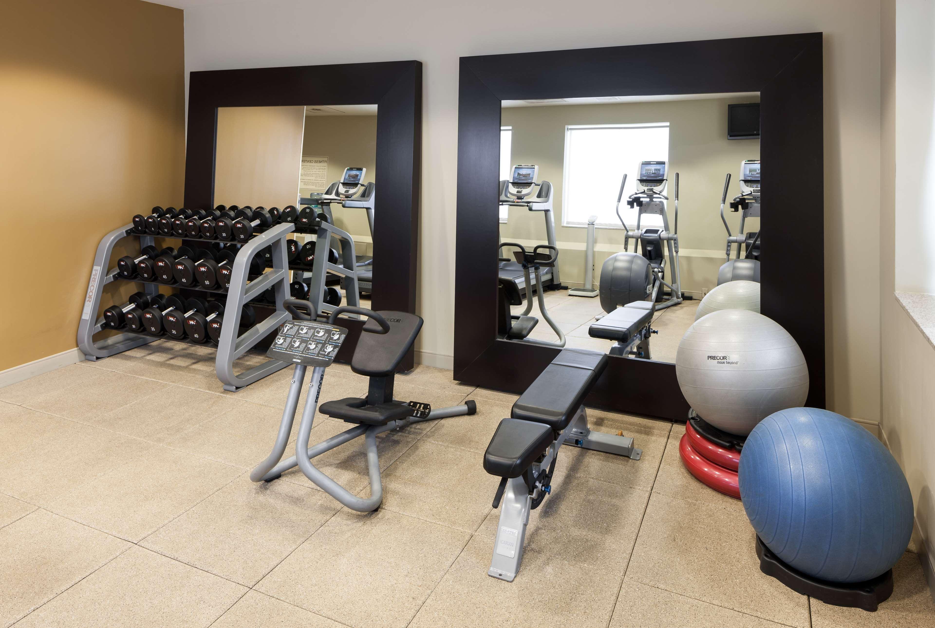 Embassy Suites By Hilton Tampa Brandon Heartland Екстер'єр фото
