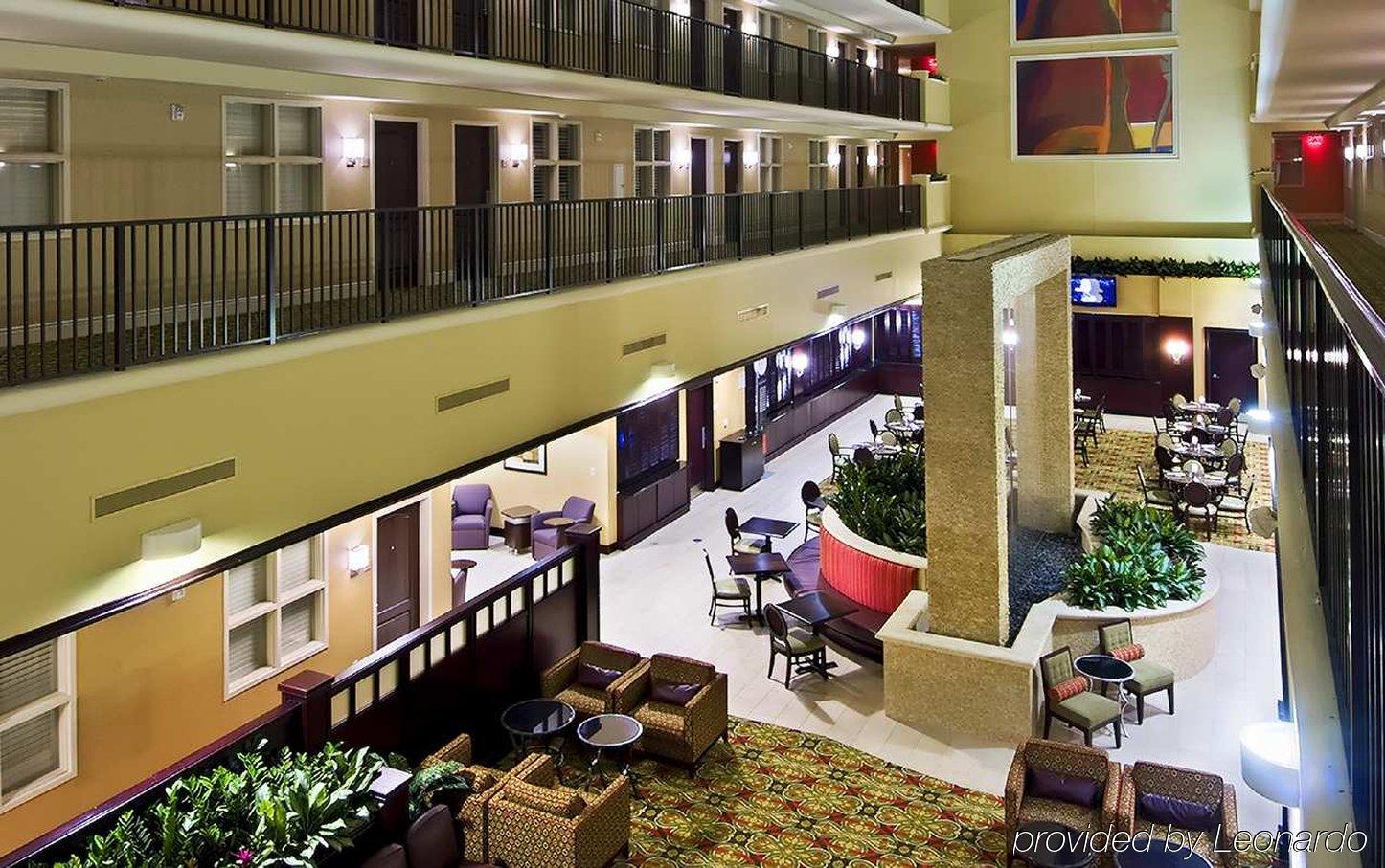 Embassy Suites By Hilton Tampa Brandon Heartland Екстер'єр фото