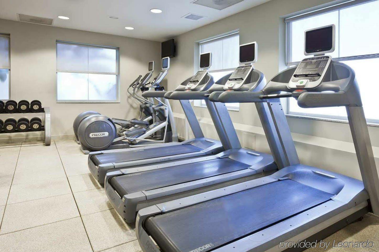 Embassy Suites By Hilton Tampa Brandon Heartland Екстер'єр фото